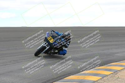 media/Feb-24-2023-Apex Assassins (Fri) [[1dfdb28110]]/Trackday 1/Session 2 (Bowl)/